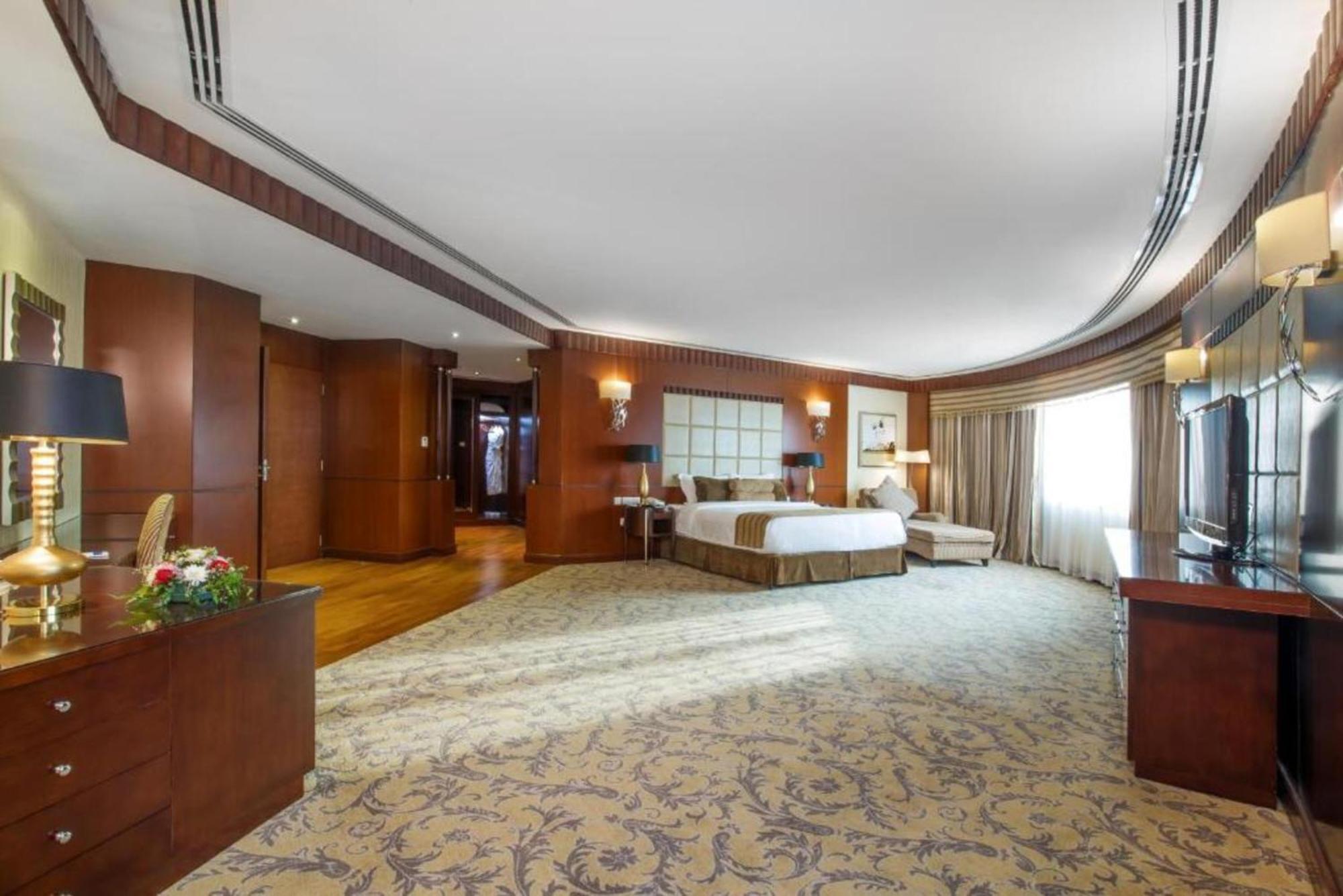 Dancenter Luxe Corniche Hotel Formerly Concorde Hotel Fudzsejra Kültér fotó
